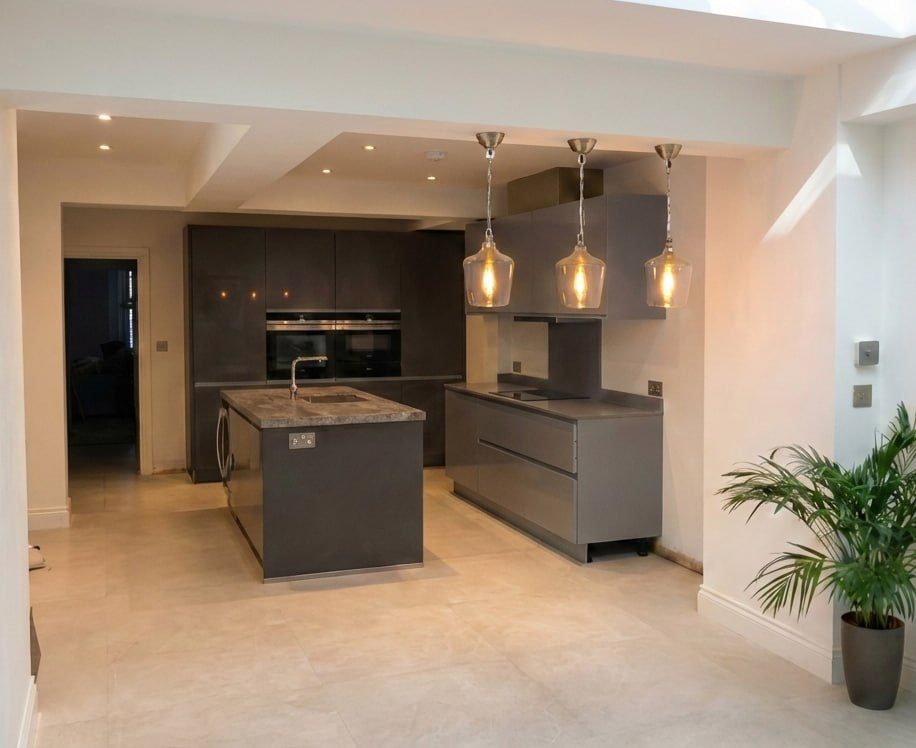 The kitchen from the other end, under its pendants.