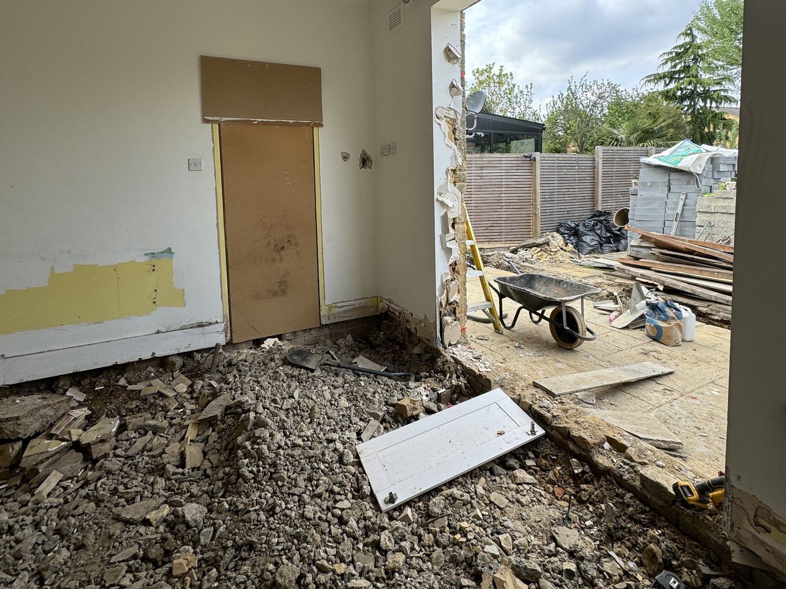 The rear wall opened up to the garden.